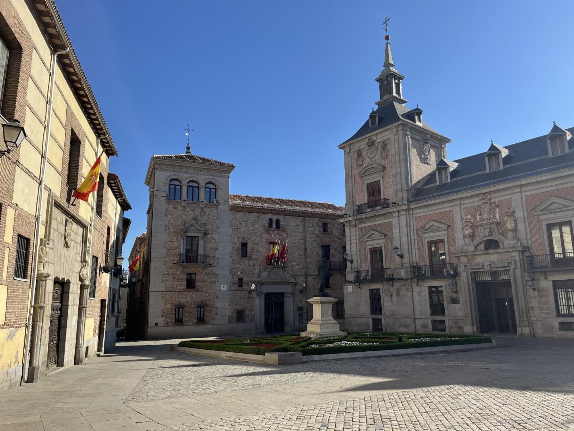 Dplace To Be - Luxury Apartment In Historic Center Madri Exterior foto