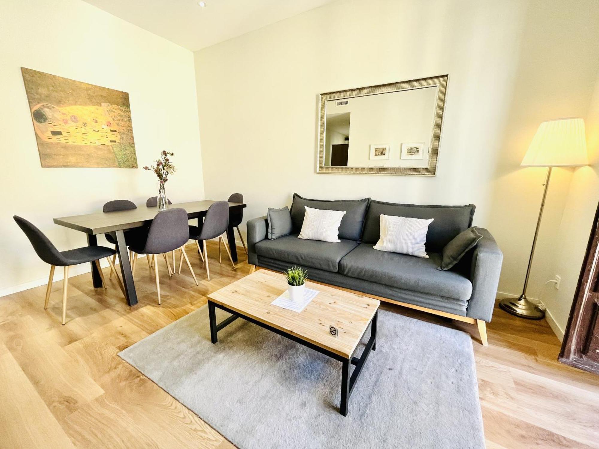 Dplace To Be - Luxury Apartment In Historic Center Madri Quarto foto