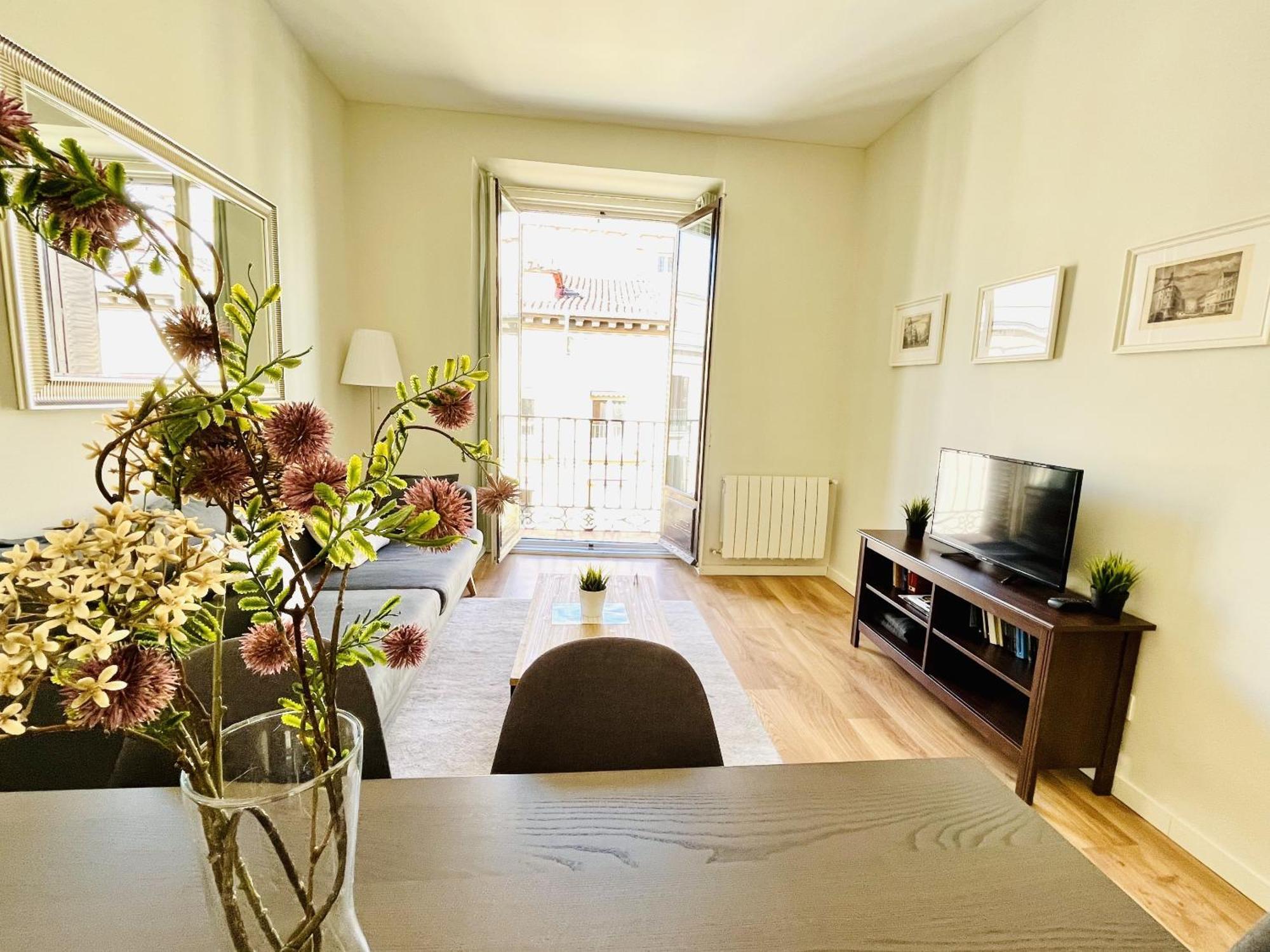 Dplace To Be - Luxury Apartment In Historic Center Madri Quarto foto
