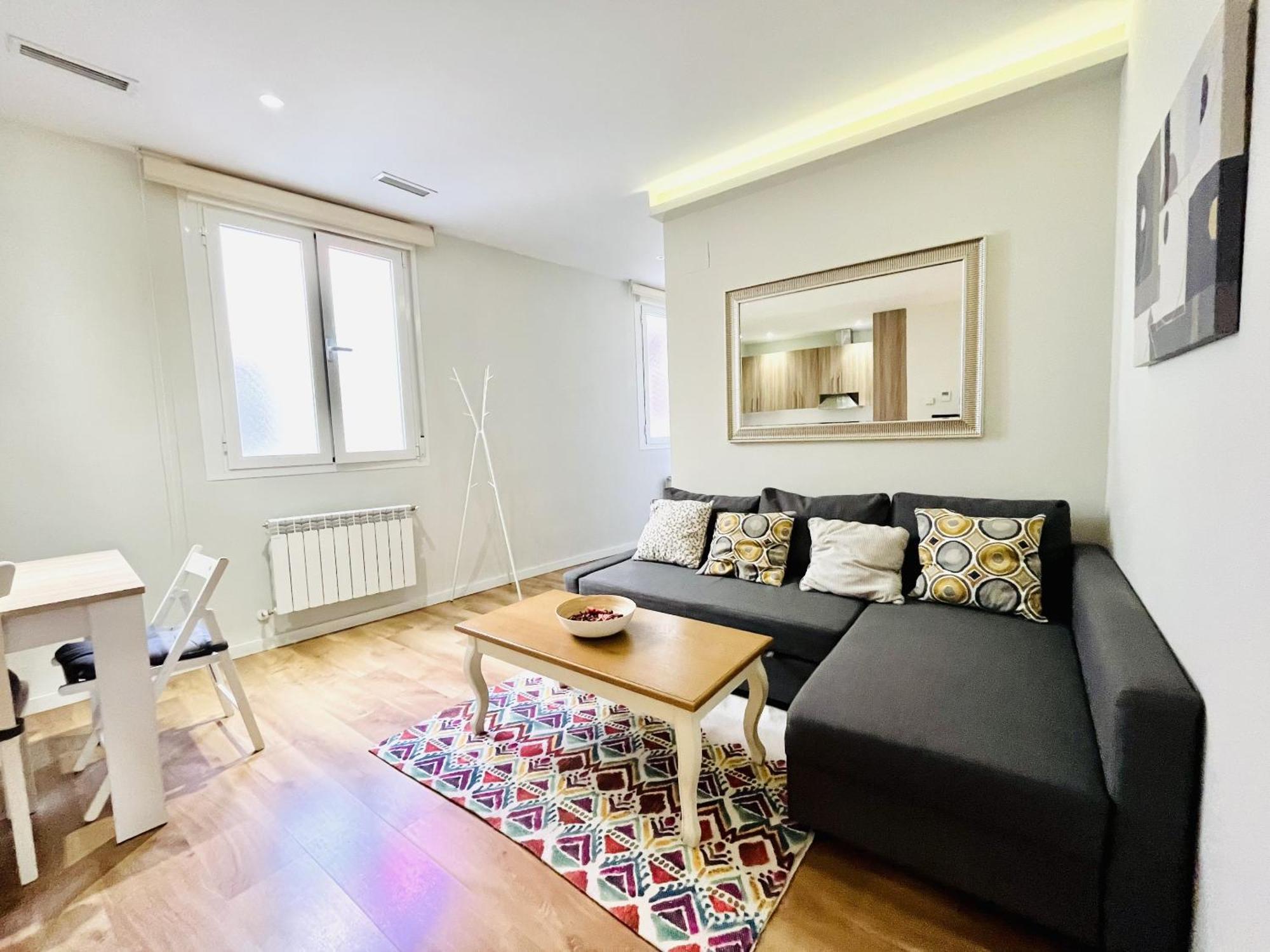 Dplace To Be - Luxury Apartment In Historic Center Madri Quarto foto